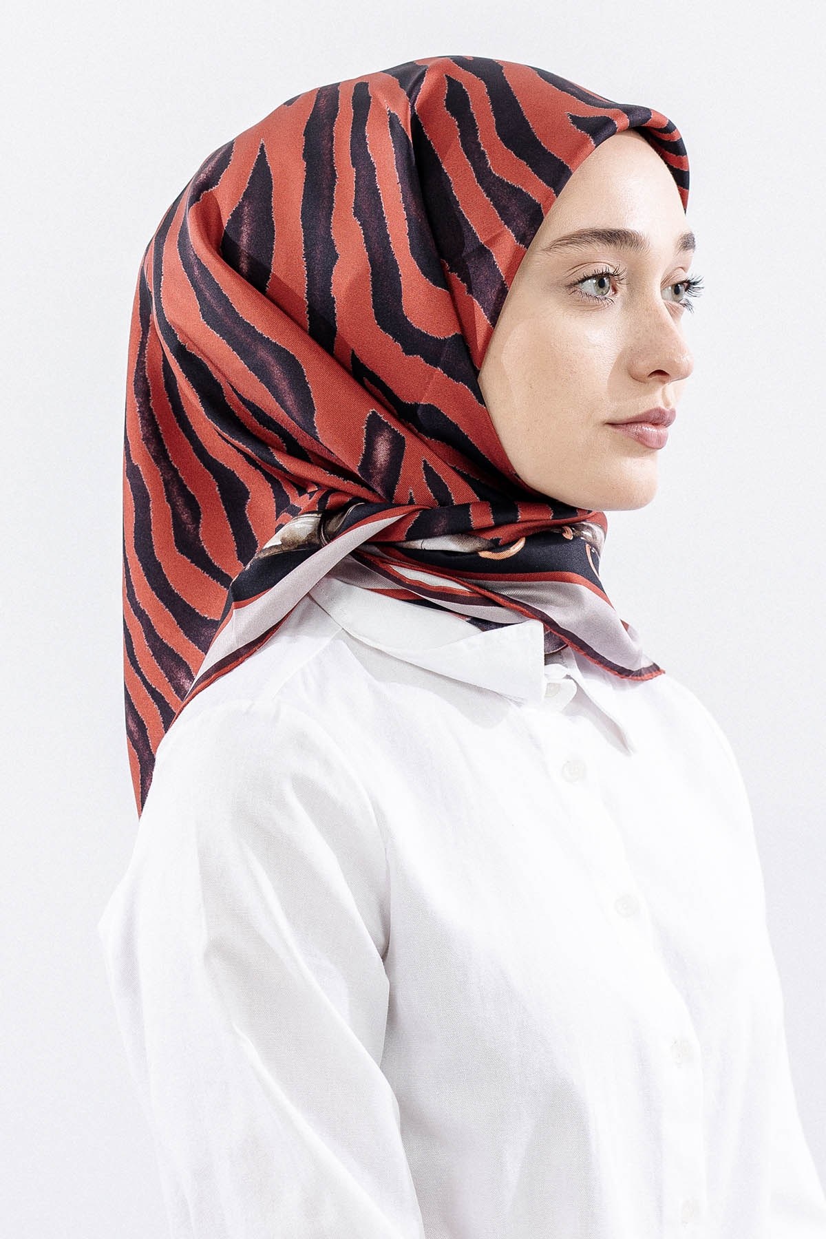 Dg14827 İpek Eşarp Zebra Desen Twill Kumaş - Kiremit