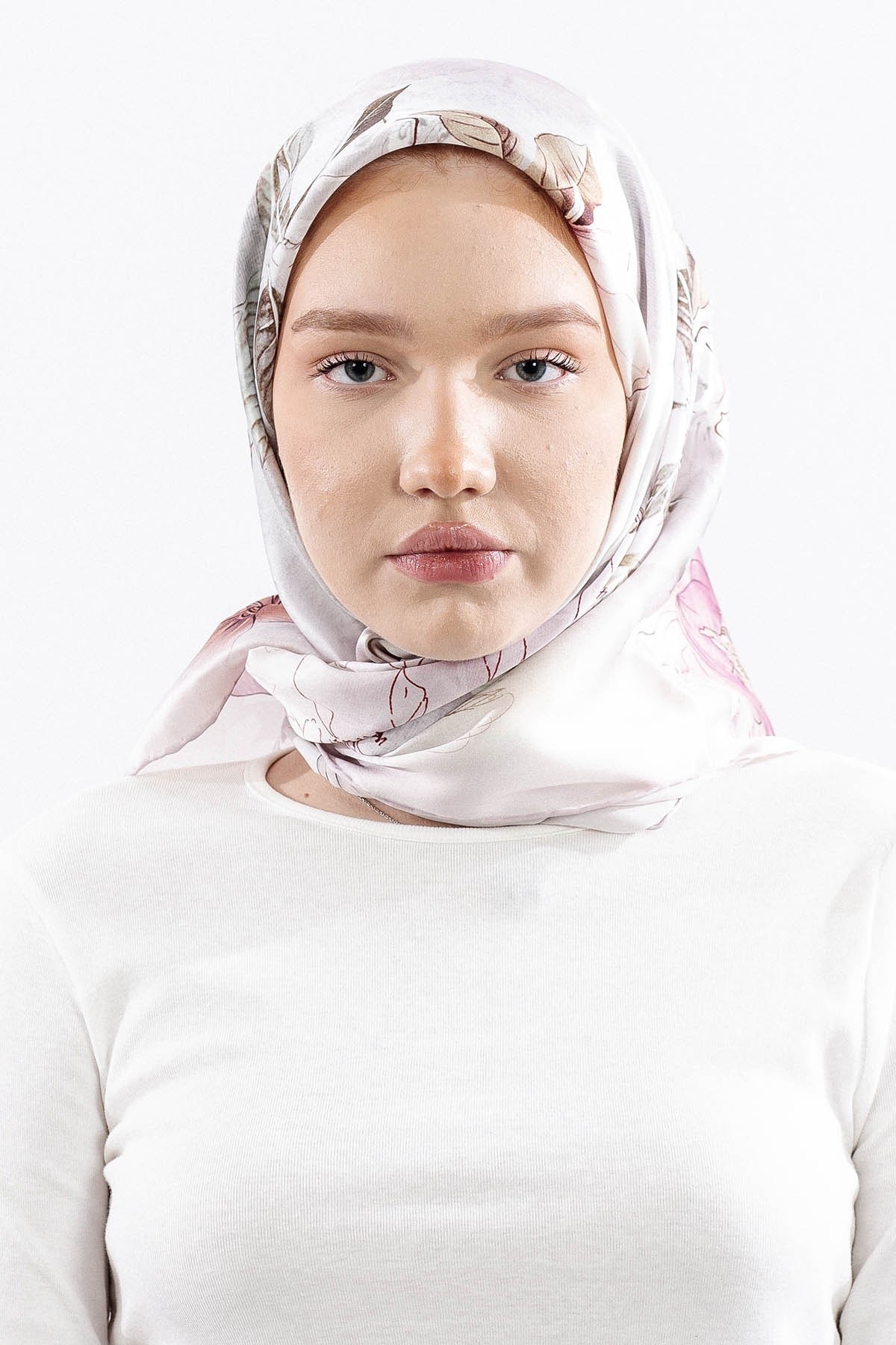 Dg14828 İpek Eşarp Çiçek Dalı Twill Kumaş - Pudra