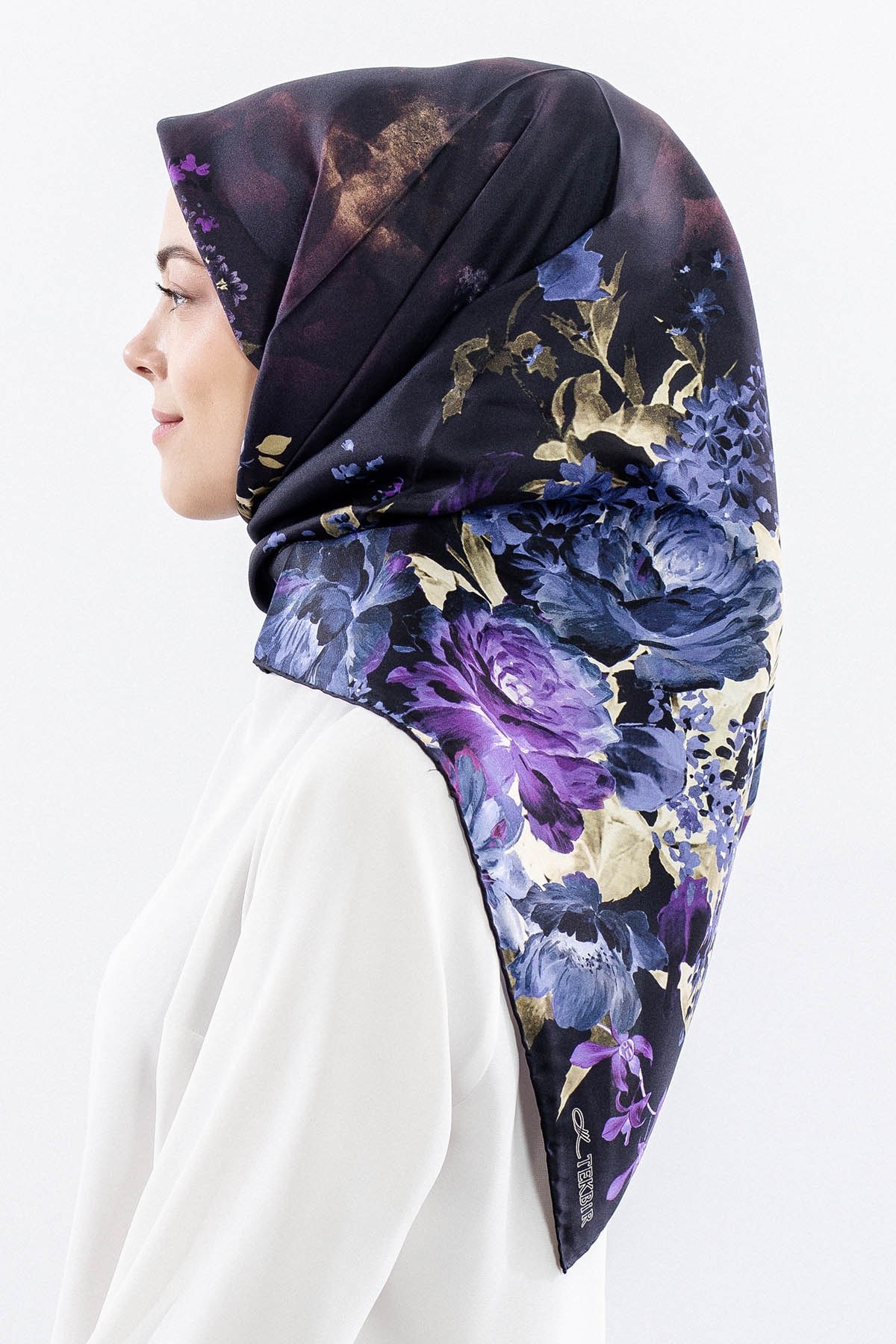 Dg18335 İpek Eşarp Çiçek Twill Kumaş - Siyah