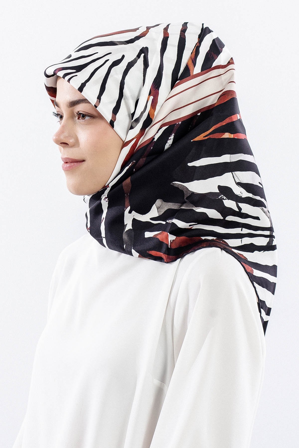 Dg18336 İpek Eşarp Tasarım Twill Kumaş - Siyah