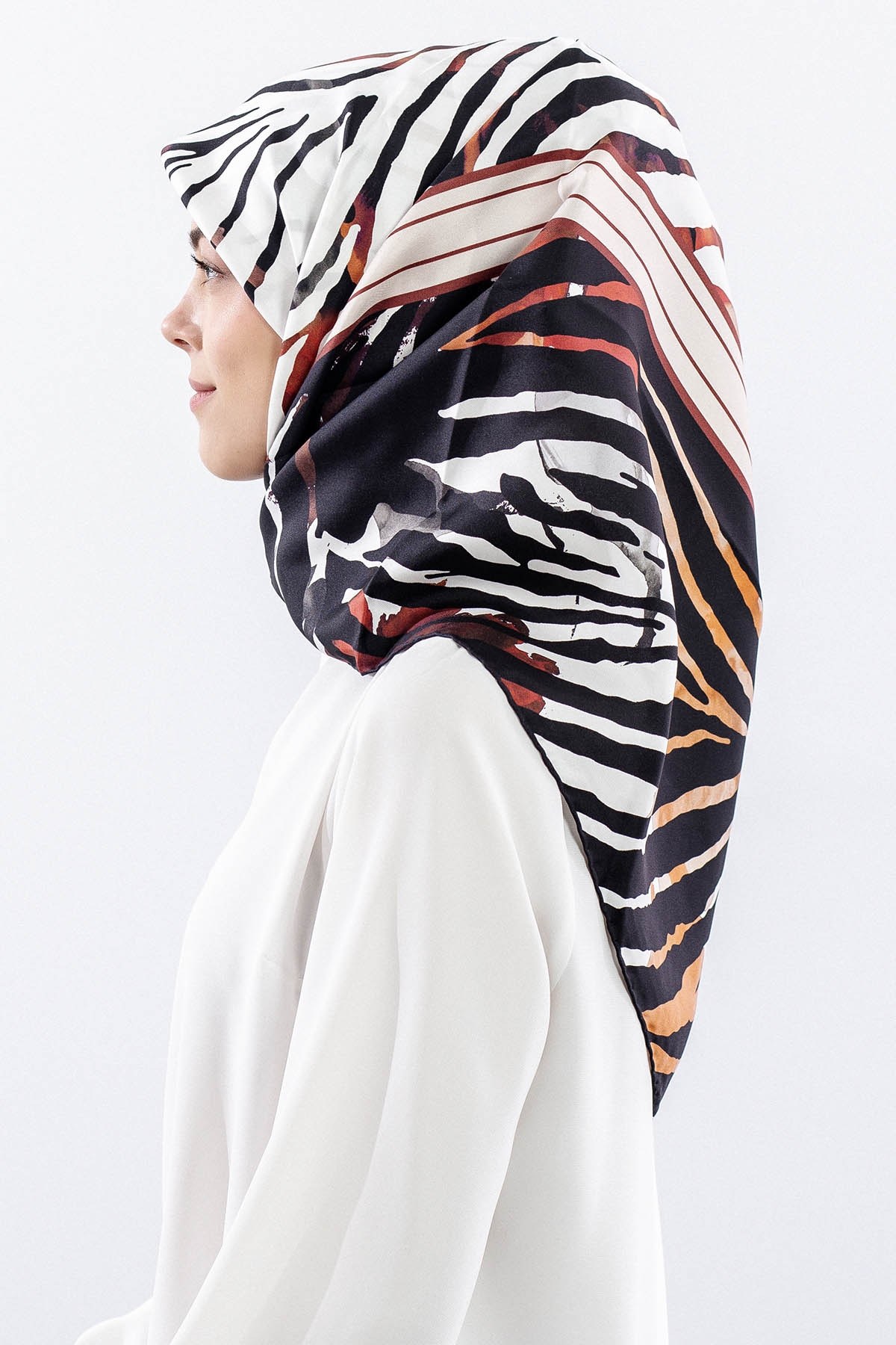 Dg18336 İpek Eşarp Tasarım Twill Kumaş - Siyah