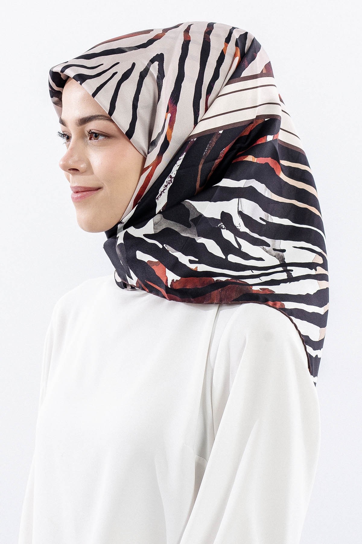 Dg18336 İpek Eşarp Tasarım Twill Kumaş - Vizon