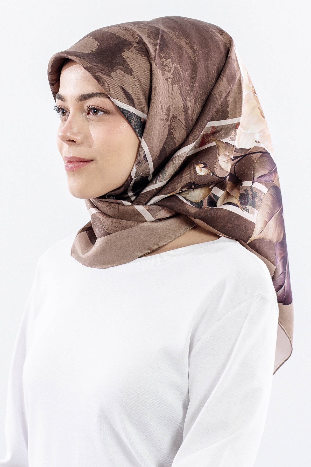 Dg18337 İpek Eşarp Çizgili Çiçek Twill Kumaş - Vizon