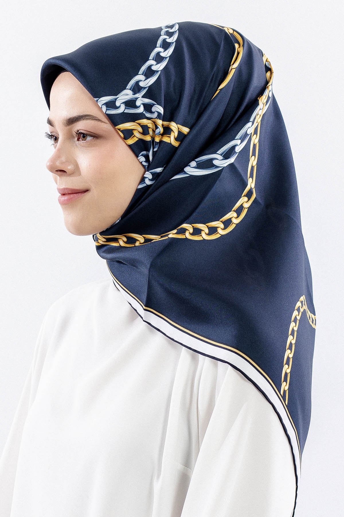 Dg18338 İpek Eşarp Zincir Twill Kumaş - Lacivert