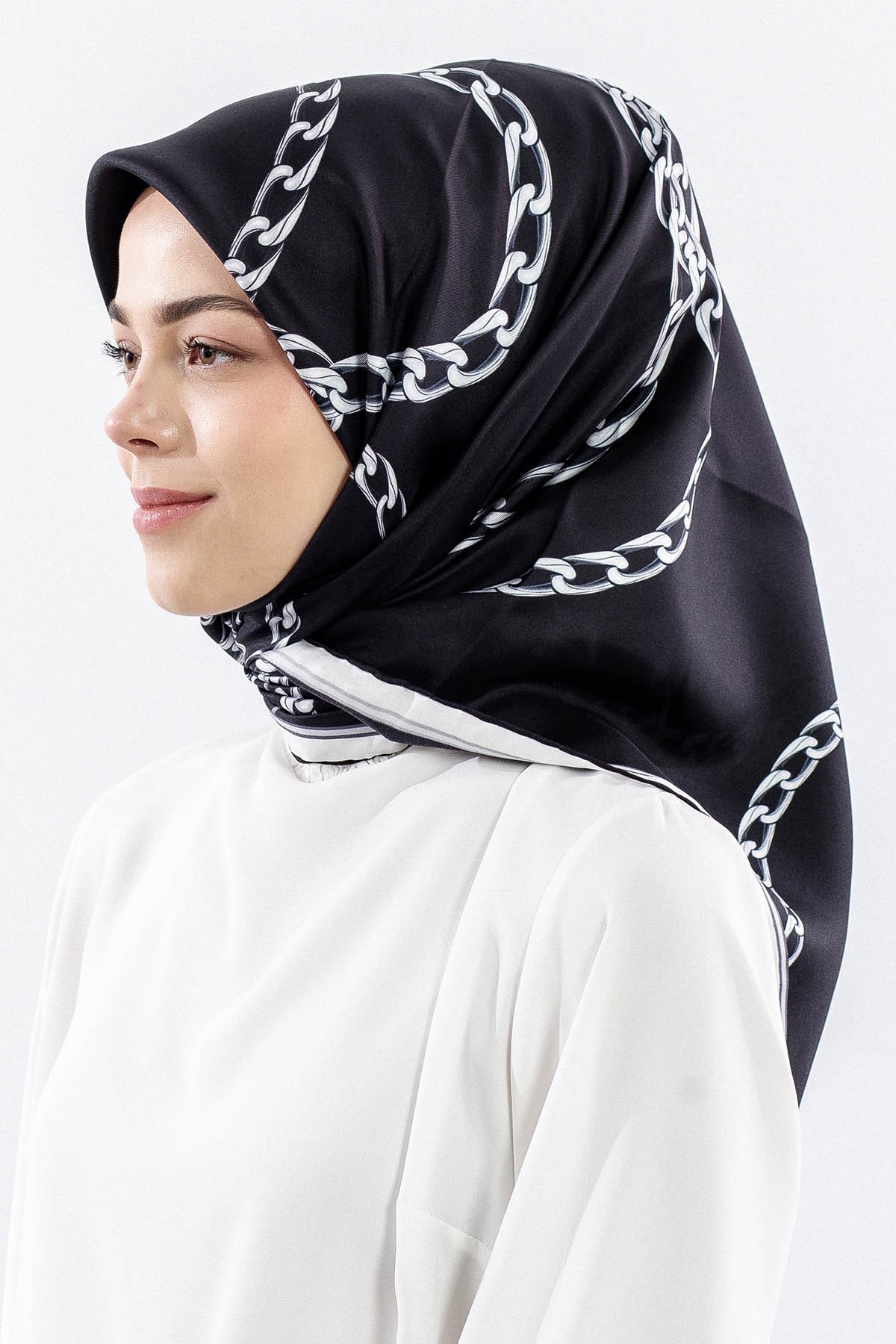 Dg18338 İpek Eşarp Zincir Twill Kumaş - Siyah Gri