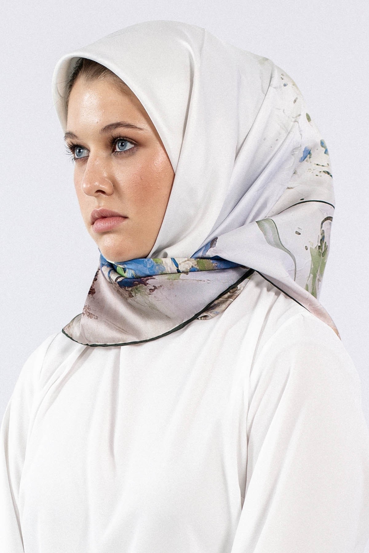 Dg7549 İpek Eşarp Twill - Yeşil Saks