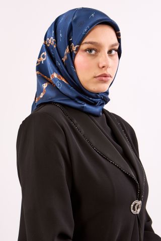 4638 İpek Eşarp Sura Kumaş Zincir Logo - Lacivert