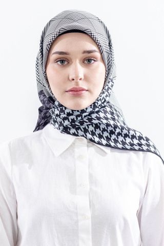 Dg7614 İpek Eşarp Kare Kazayağı Desen - Siyah Mürdüm